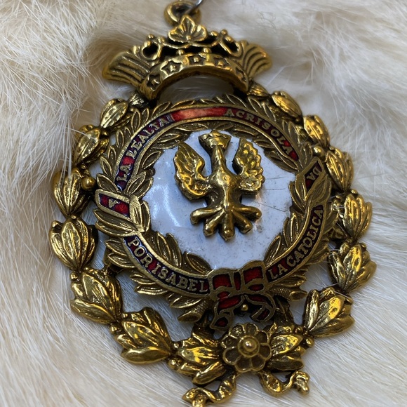 Vintage Coro Enamel Crest Bracelet - Picture 3 of 4